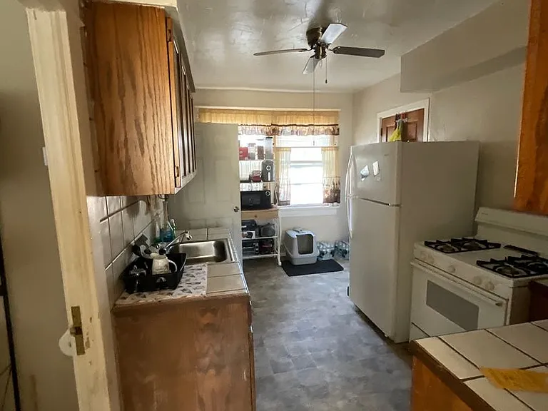 8714A W Mitchell St — Photo 6
