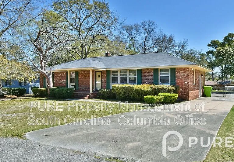 2120 Huffman Dr — Photo 2