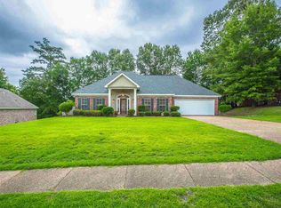 415 Huntington Dr, Jackson, MS 39272