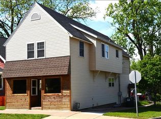 1044 Main St #1/2, Eau Claire, WI 54701