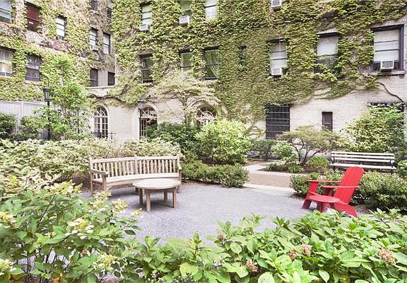 3rd image of 205 W 89th St APT 4H