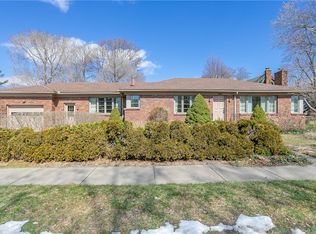 2565 Saint Paul Blvd, Rochester, NY 14617