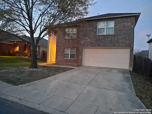 10831 Larson Cavern — Photo 1
