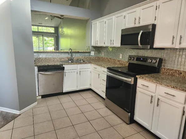 3708 Magenta Ln #3, Indianapolis, IN 46214