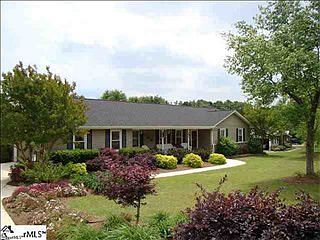 1st image of 106 Melissa Ct