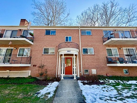 2nd image of 10637 Weymouth St APT 202
