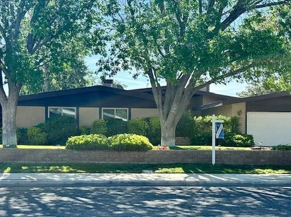 44133 28th St W, Lancaster, CA 93536