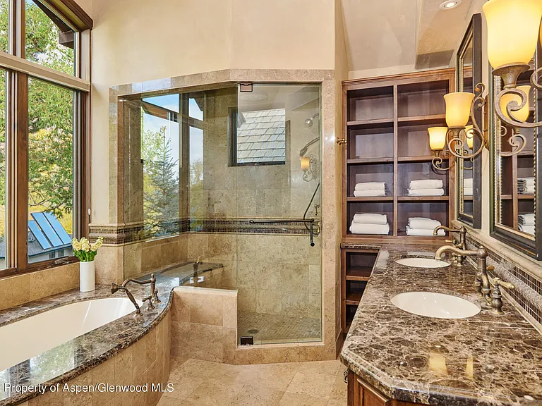 1232 Mountain View Dr #B — Photo 19