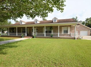 225 Jernigan Ave, Bonifay, FL 32425