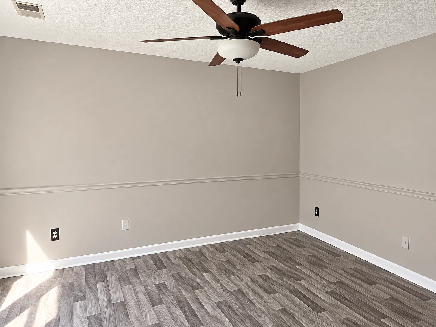 2554 Hampstead Drive - 1 — Photo 3