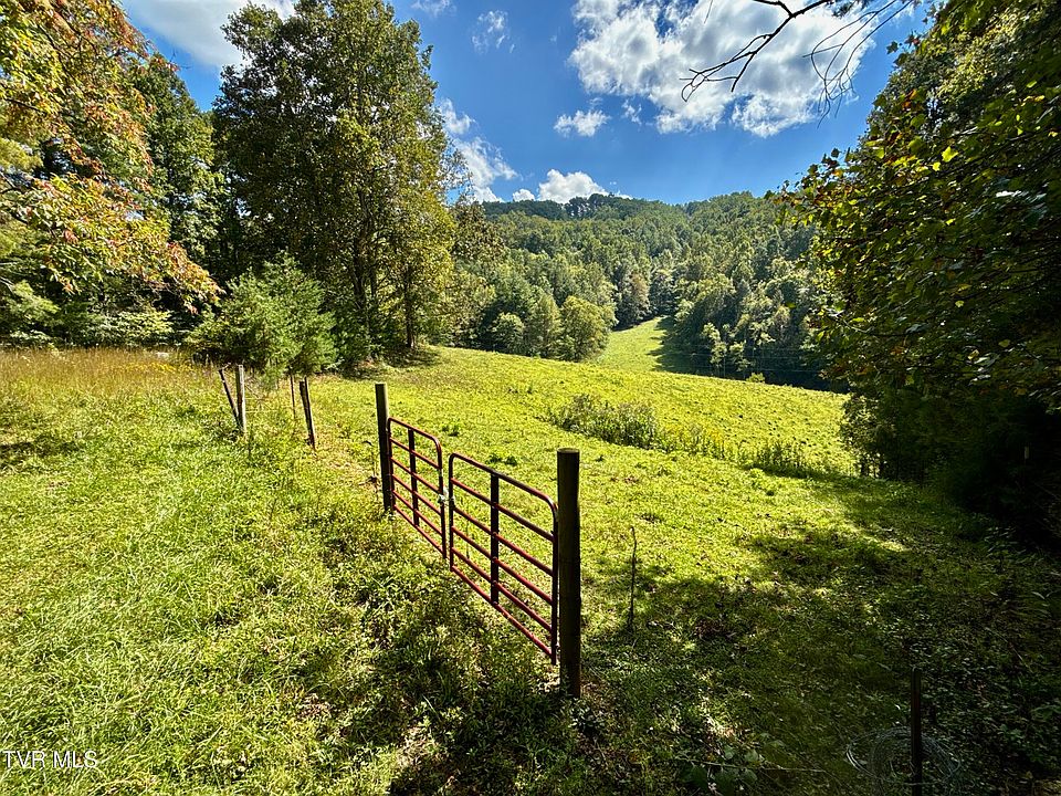 1st image of 34/AC Big Creek Rd