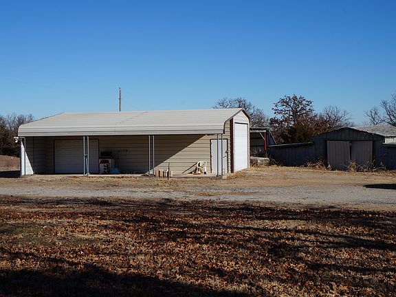5th image of 812 E Highway 66