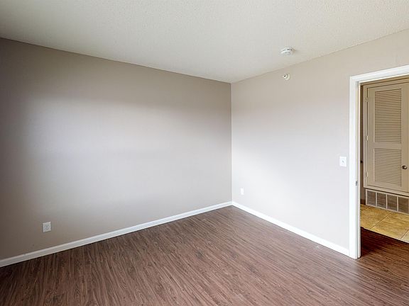 5th image of 1201 S Hutchins Ave APT 108