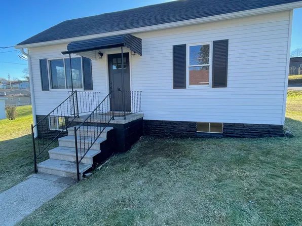 130 Hunsaker St, Fairmont, WV 26554