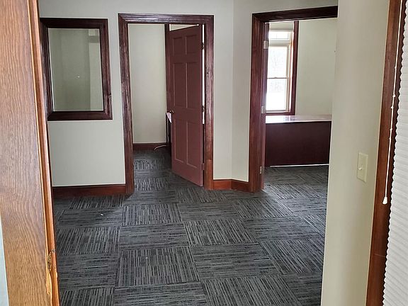 3rd image of 13 Water St Office 2