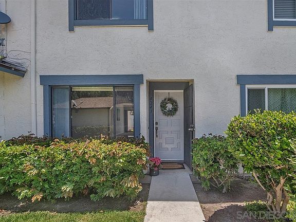 2nd image of 4243 Tiberon Dr