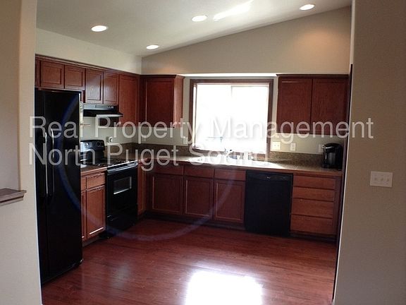 4th image of 14619 47th Ave NE