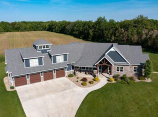 1761 Portage Rd, Niles, MI 49120