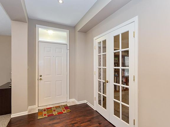 4th image of 7324 Bramblewood Ln