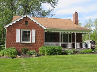 106 Huntington Ct, Hamburg, NY 14075