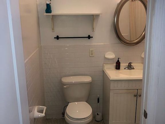 4th image of 200 Sackett St #1