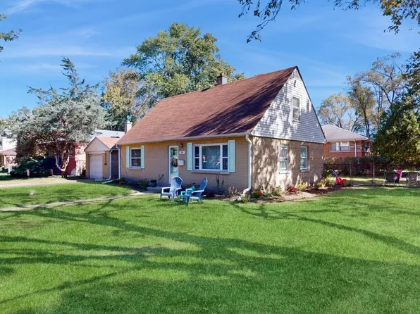 301 Darrow Ave, Evanston, IL 60202