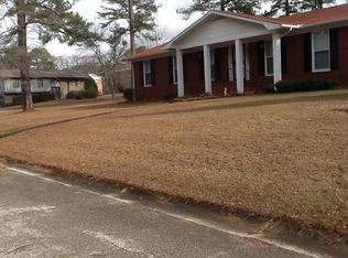 1319 Canterbury Ct, Anniston, AL 36207