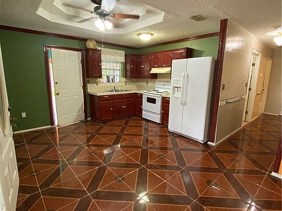 3rd image of 2709 Camino Grande