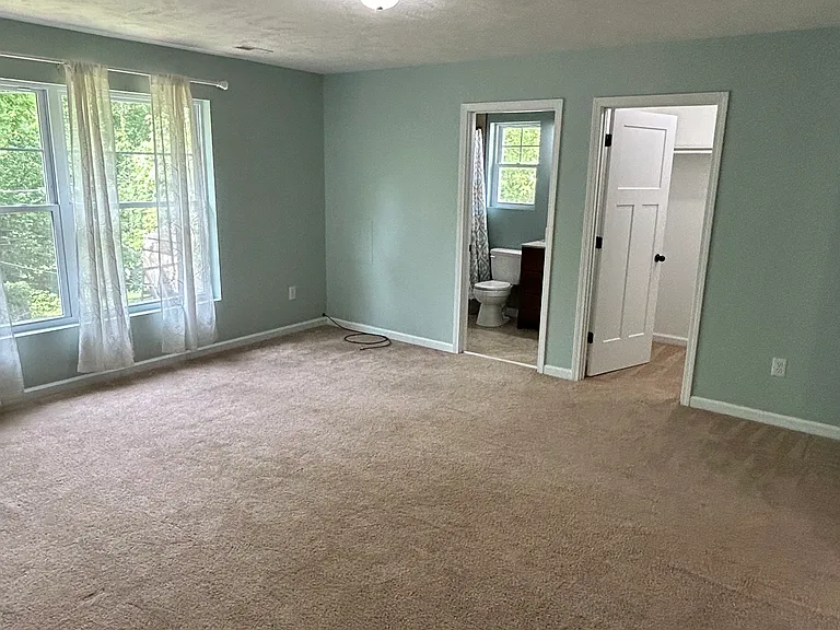 2851 Washington Ave — Photo 12