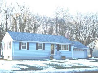 111 School St, Bloomfield, CT 06002