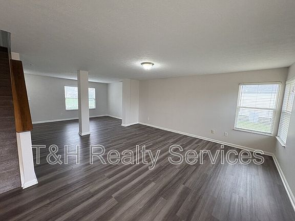 4th image of 6277 Canterbury Dr