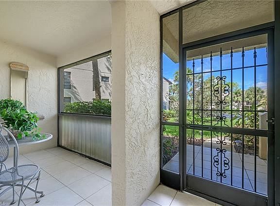 3rd image of 1812 Kings Lake Blvd APT 104