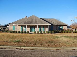 286 Donna Ln, Columbus, MS 39702