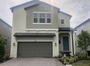 7703 S Shamrock Rd, Tampa, FL 33616