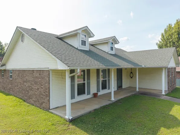 9608 Bryn Mawr Cir, Fort Smith, AR 72908