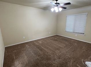 6816 Oakridge Ave, Lubbock, TX 79424