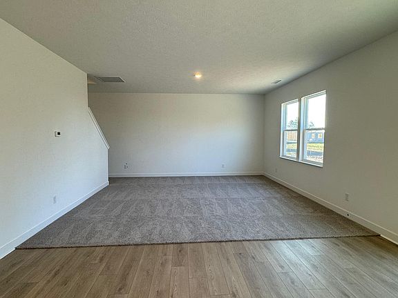 5th image of 2897 Woods Edge Dr