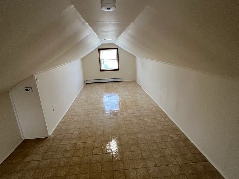 313 Frederick Ave — Photo 9
