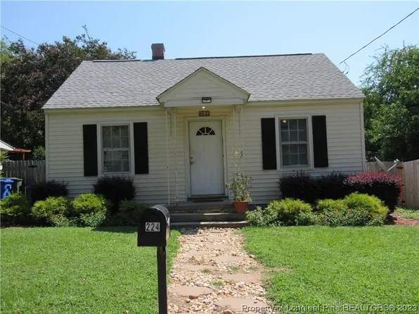 224 Circle Ct, Fayetteville, NC 28301