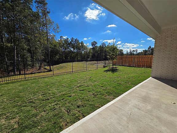 7th image of this home