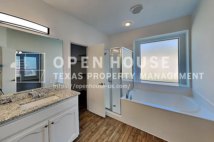 828 Pebblecreek Dr — Photo 19