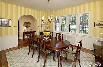 Gorgeous Dining Room.