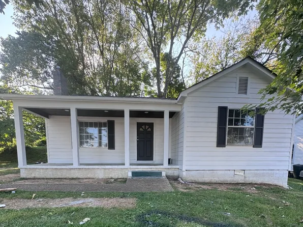 1560 Stuart St NW, Cleveland, TN 37311