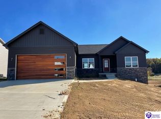 203 W Carriage Hills Ln, Elizabethtown, KY 42701