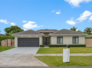 Avocados Best, Homestead, FL 33033