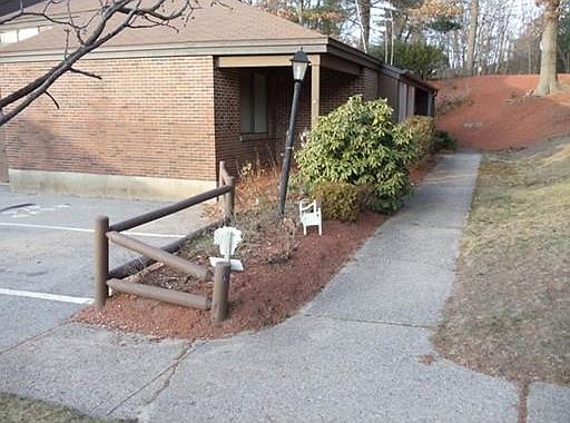 2nd image of 35 Oliva Ct