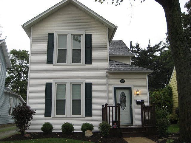 1st image of 239 Elm St