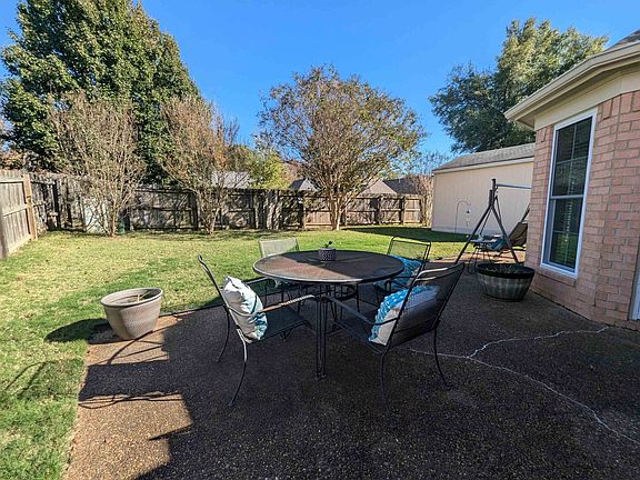4th image of 11658 Millwind Dr