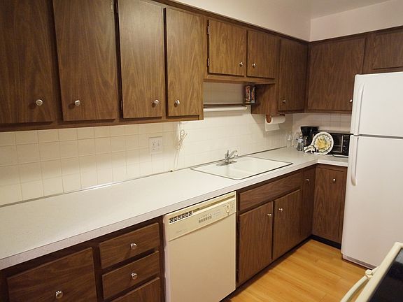 3rd image of 521 Tollis Pkwy APT 294