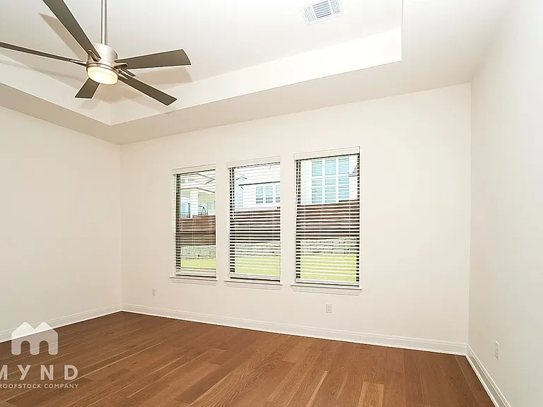 17705 Chamoix Dr — Photo 10